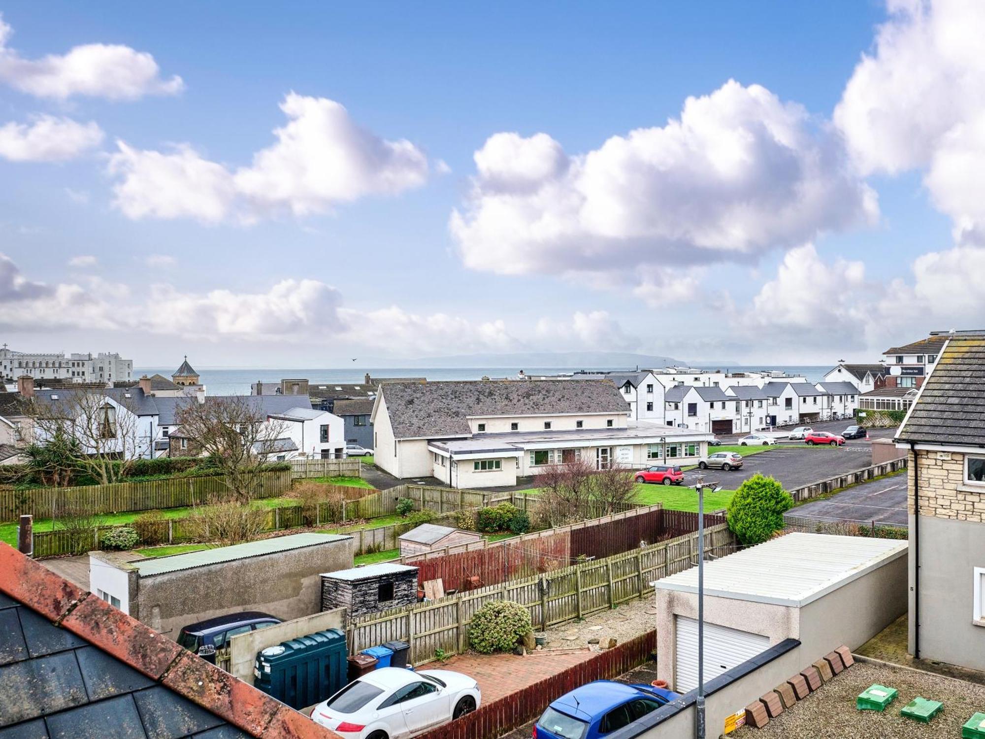 Portstewart Central Loft Apartment Buitenkant foto